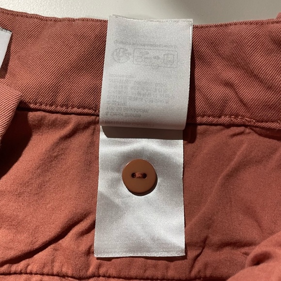 & Other Stories Relaxed Straight Leg Pleated Tailored Trousers Rust Red Size 4 - Picture 16 of 16